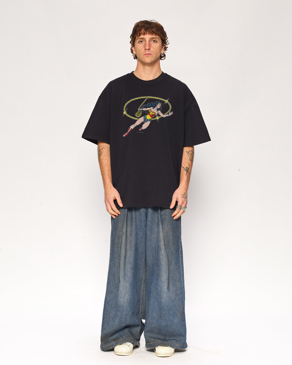 Wonder Woman Lasso of Truth Oversized Tee