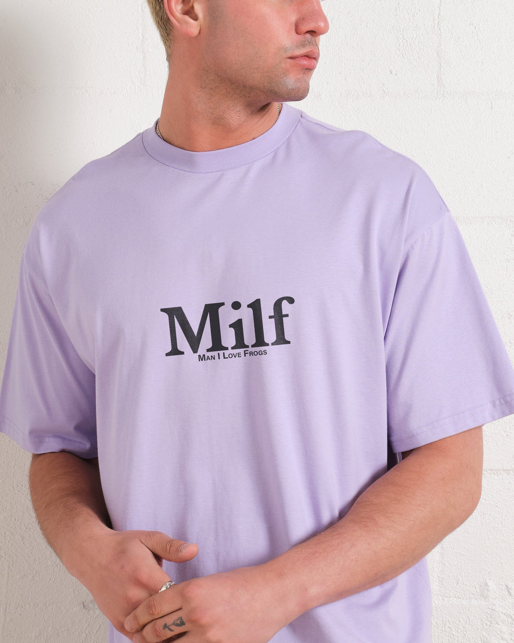 Man I Love Frogs Front and Back Oversized Tee